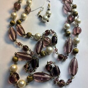 Beads necklace and earrings